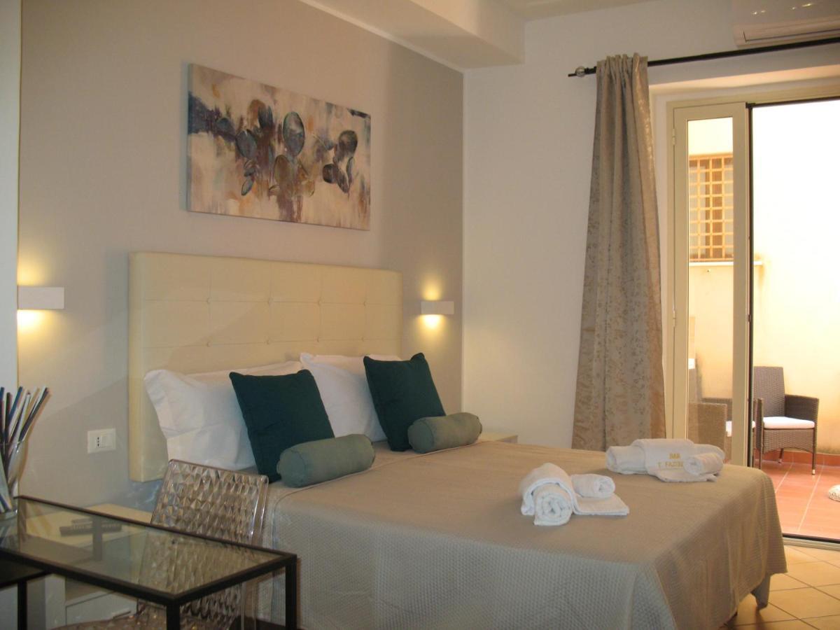 Bed&Bed Tommaso Fazzello Only Rooms 타오르미나 외부 사진