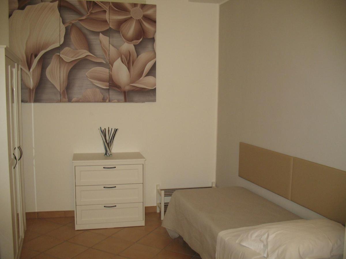 Bed&Bed Tommaso Fazzello Only Rooms 타오르미나 외부 사진