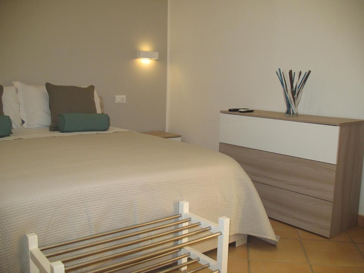 Bed&Bed Tommaso Fazzello Only Rooms 타오르미나 외부 사진